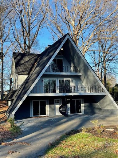 614 Sunnybrook Drive