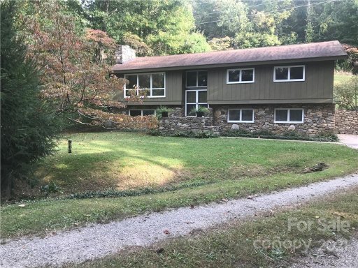 35 Fieldcrest Circle