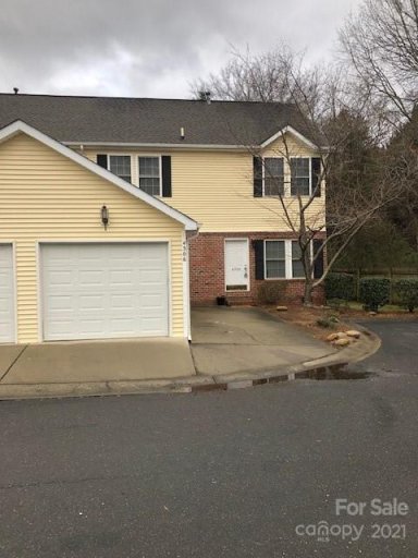 4306 Laurel Hill Lane