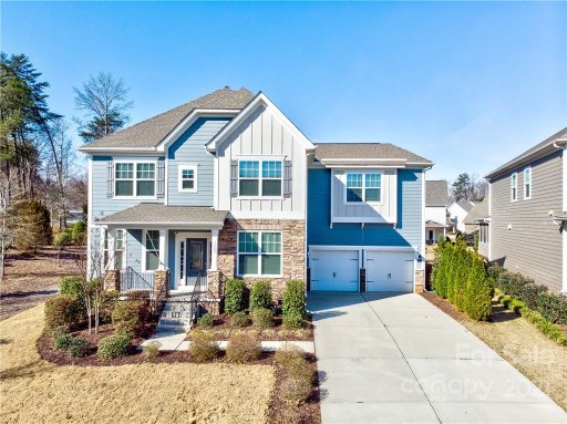 1009 Currituck Way
