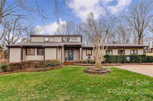 831 Silver Fox Drive