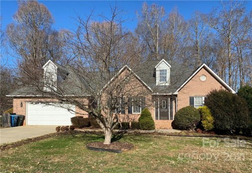 302 Oakview Drive