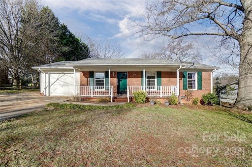 2432 Middleton Drive