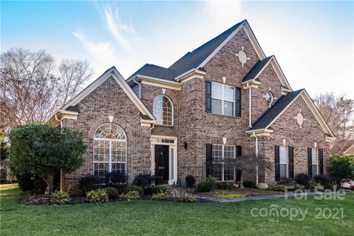 20313 Backcourse Lane