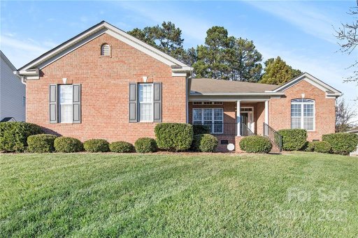 1718 Sanridge Wind Lane