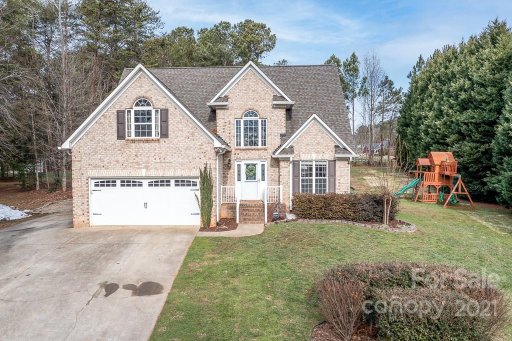 7351 Windy Pine Circle