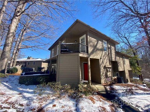 3825 Colony Crossing Drive