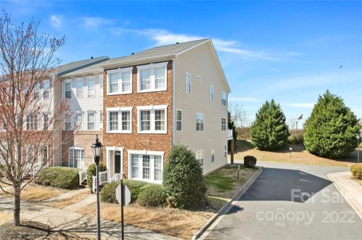 9552 Kings Parade Boulevard