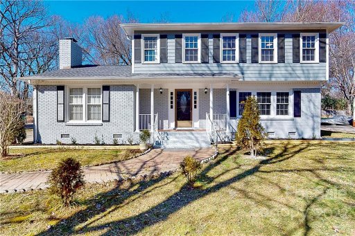 2115 Knickerbocker Drive
