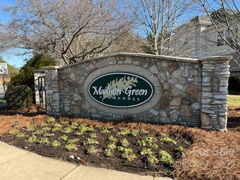 928 Claybrook Circle