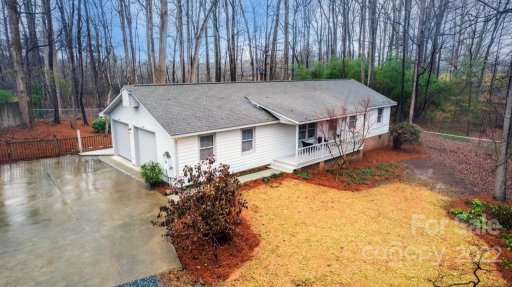 9429 Mt Holly Huntersville Road