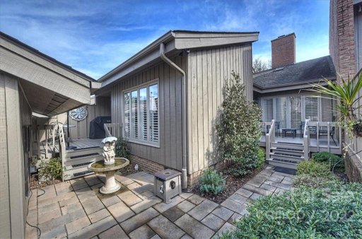 4903 Torrey Pines Court