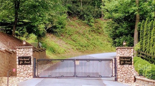 V L Heartwood Forest Drive 31