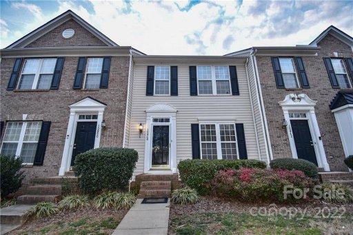 10946 Garden Oaks Lane