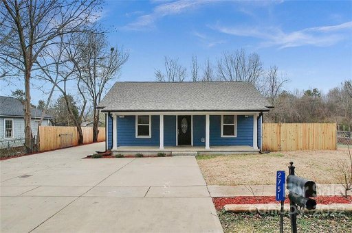 2751 Fair Oaks Drive