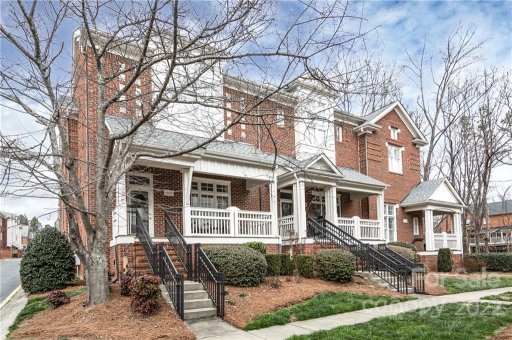 4806 South Hill View Drive