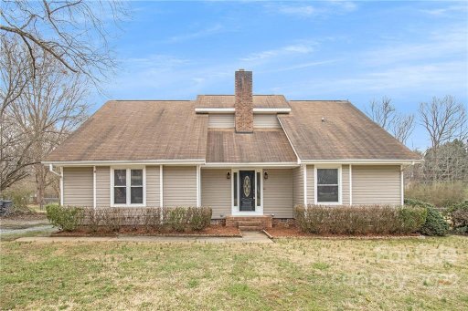2417 Bearskin Lane