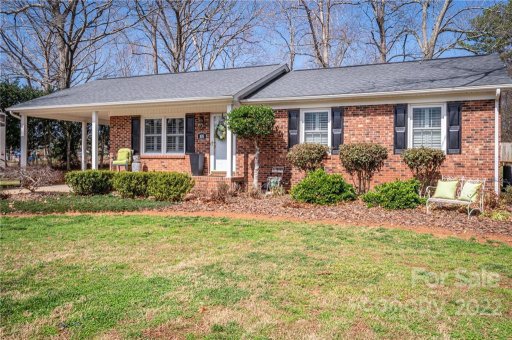 105 Oakley Lane