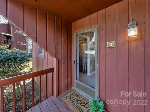 107 Cedar Forest Trail