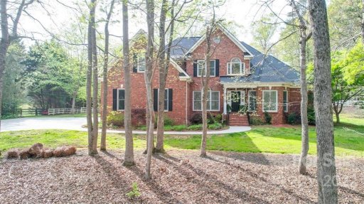 1312 Rosehill Drive