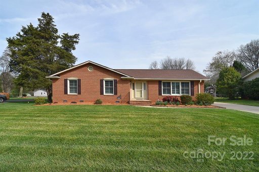 1027 Carysbrook Lane