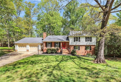 7807 Snowden Lane