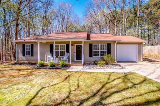 111 Waderich Lane