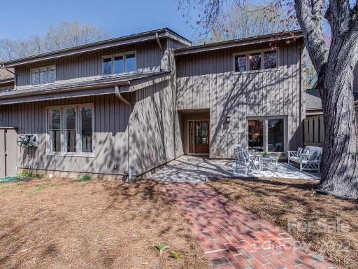 5306 Winged Foot Road