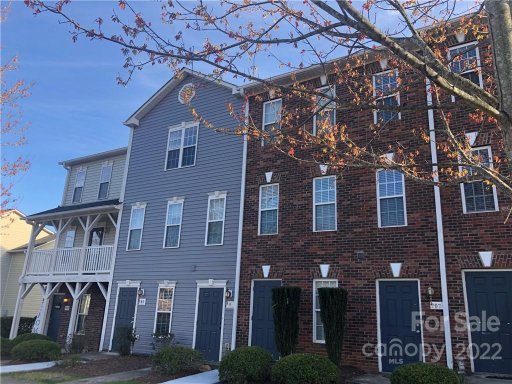 106 Locomotive Lane 108