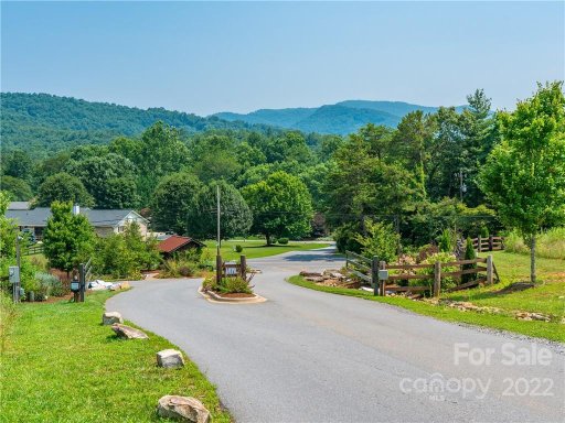 25 Trail Top Drive 40