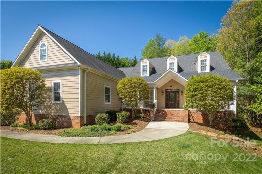 211 Henrys Glen Drive