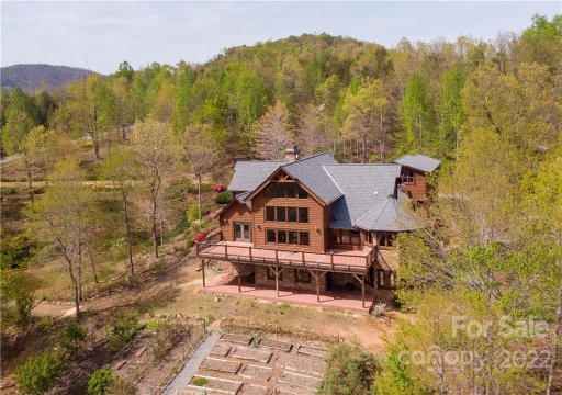 426 Laurel Lakes Parkway