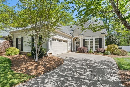 117 Ivy Creek Lane