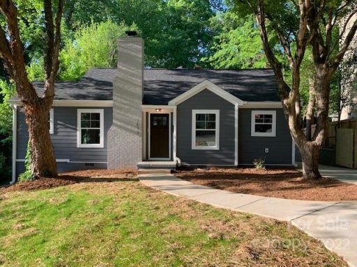 2633 Clydesdale Terrace