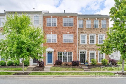 9207 Lenox Pointe Drive