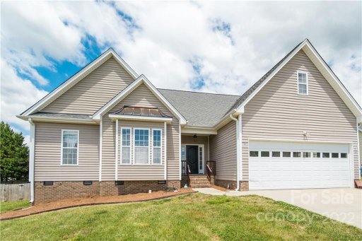 148 Winding Creek Road