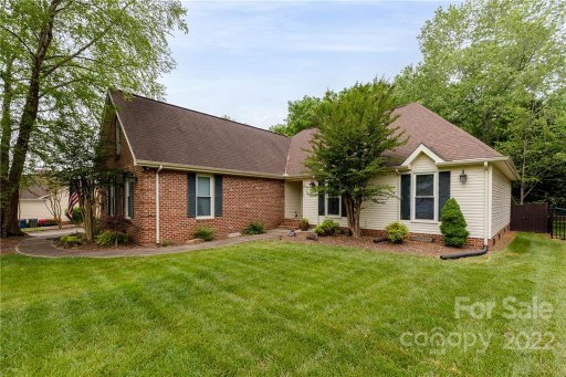 13124 Willow Breeze Lane