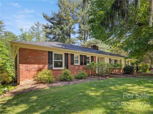 8 Bevlyn Drive