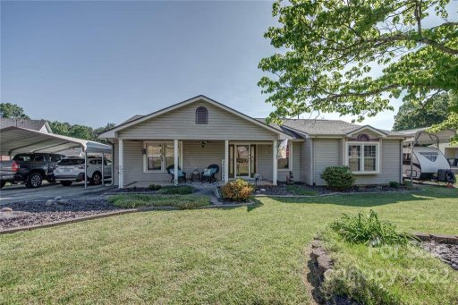 1105 Laurel Woods Drive