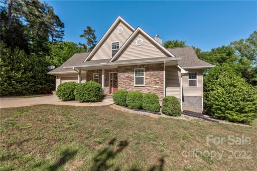 2845 Lakefront Drive