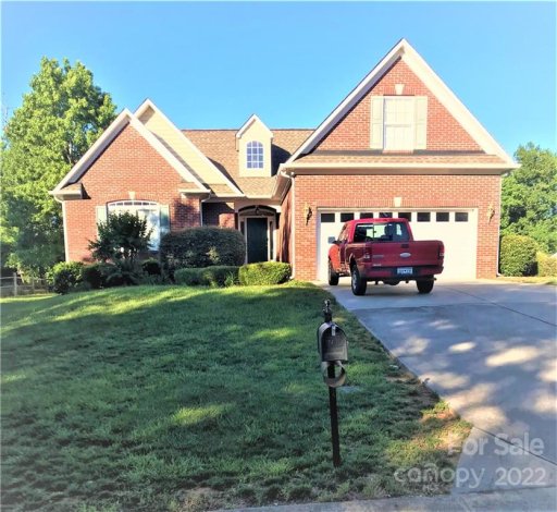 814 Savannah Place Drive