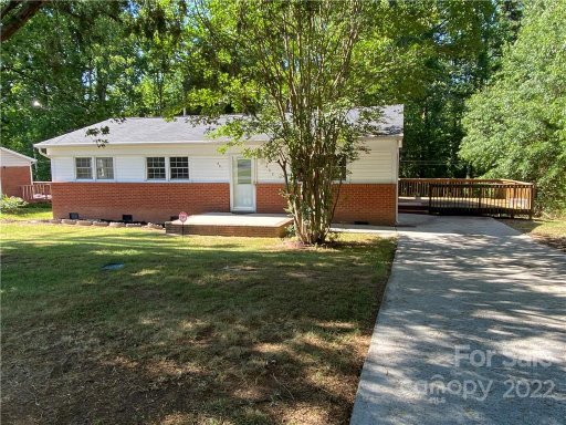 402 Wooddale Drive