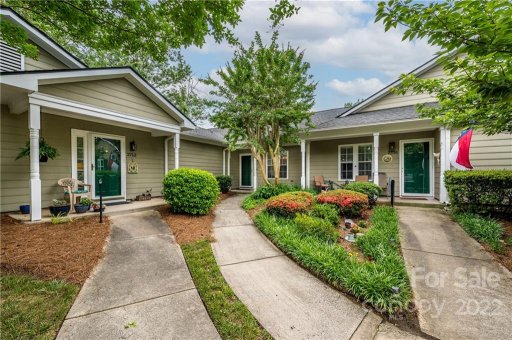 2710 New Hamlin Way