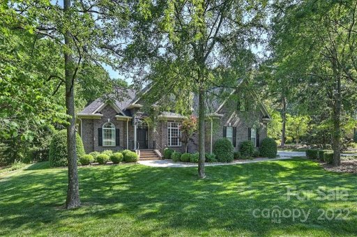 5913 Morgan Park Drive