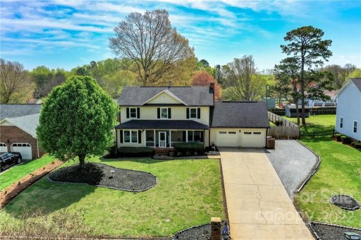 2221 Wynbourne Drive