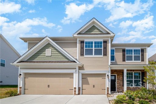 2209 Silver Pine Street