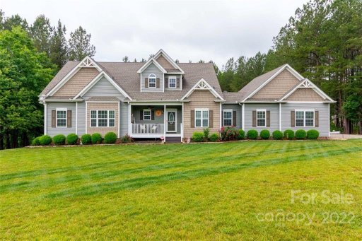 4269 Mountain Creek Road 32 & 33