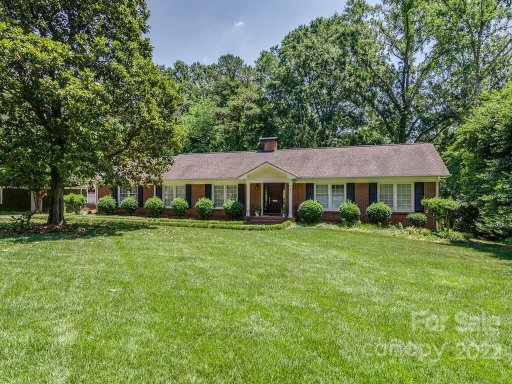 3041 Brookridge Lane