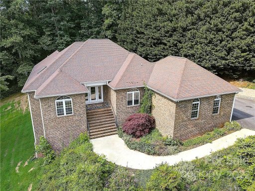 87 Challedon Drive