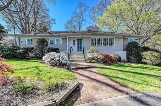 2700 Wintergreen Drive